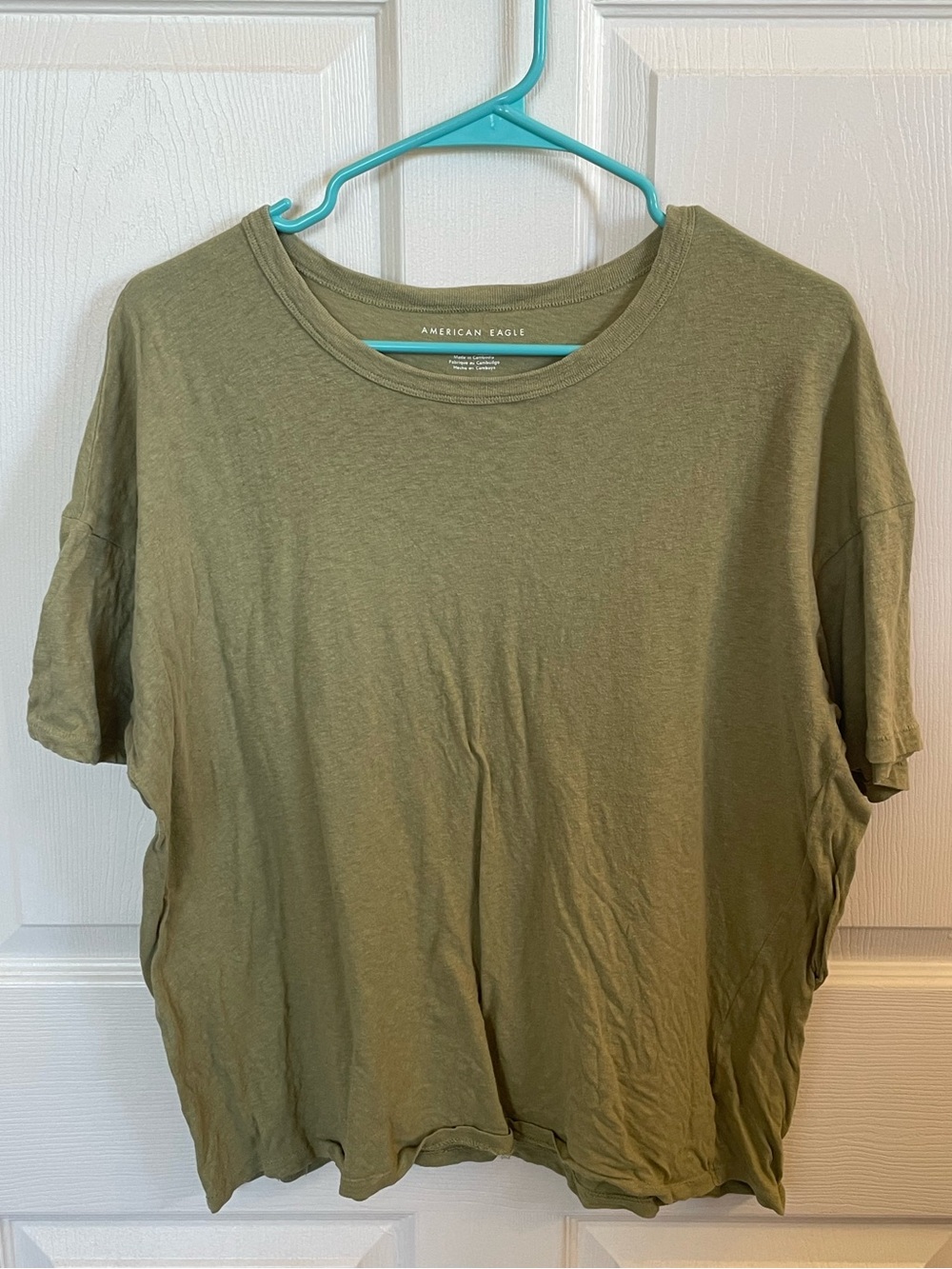 American eagle tshirt